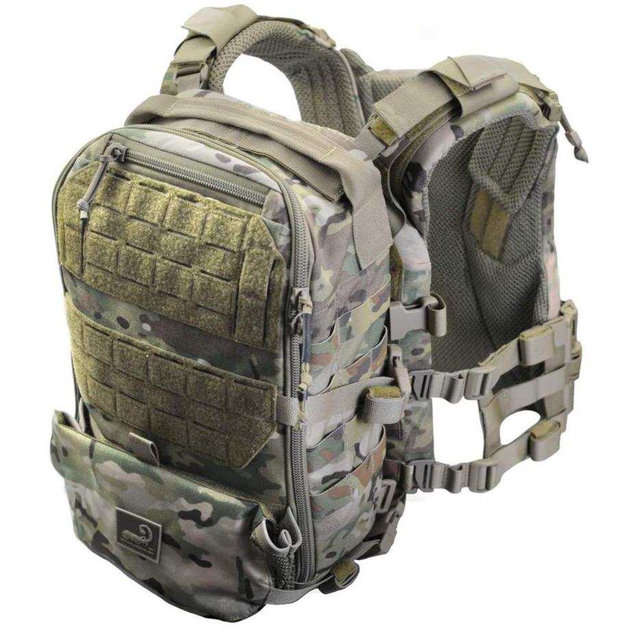 AMAP III Assault Pack in green camouflage nylon with MOLLE front panel, zippered compartments, and padded straps