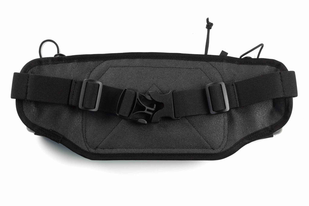 Marathon Gun Pack, black nylon running belt with adjustable straps, quick-release buckle and a padded concealed-carry pouch